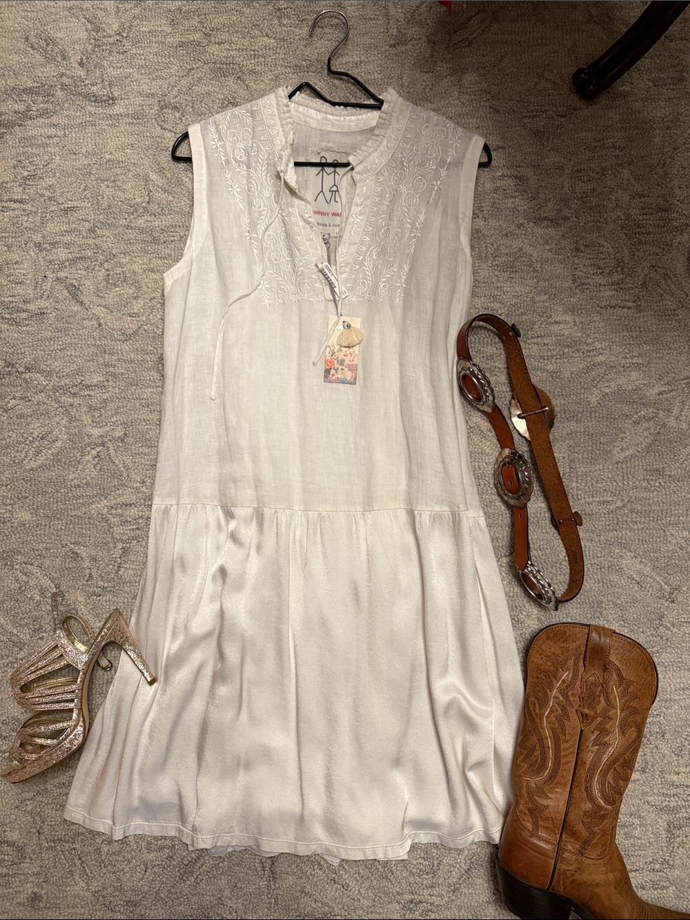 Johnny Was Cream Sleeveless Embroidered Drop-Waist Mini Dress